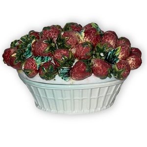 antique italian majolica strawberry basket covered dish